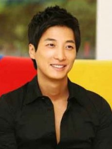  郑成云 档案、图片 - PPTV明星